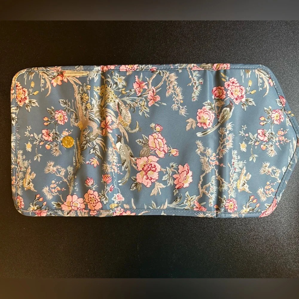 BAGSMART Travel  Jewelry  Organizer - M Size - Picture 7 of 7